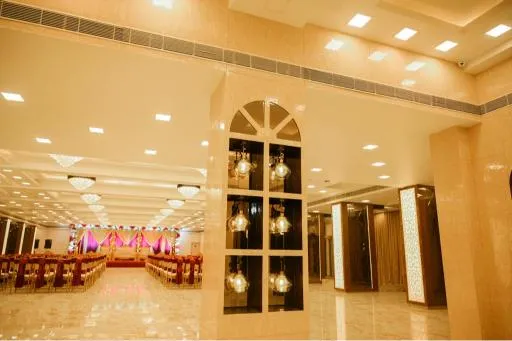 Banquet-Hall-Ambience-Kalyan-Ahmednagar-Highway
