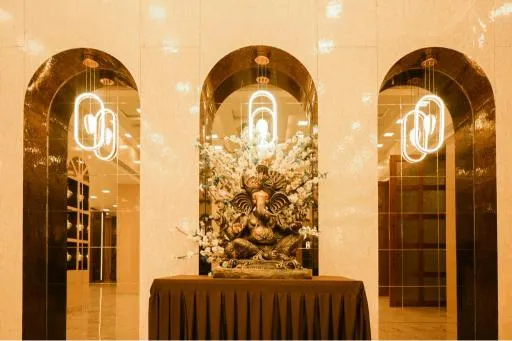 Premium-Stage-Decor-Wedding-Hall-Kalyan-West